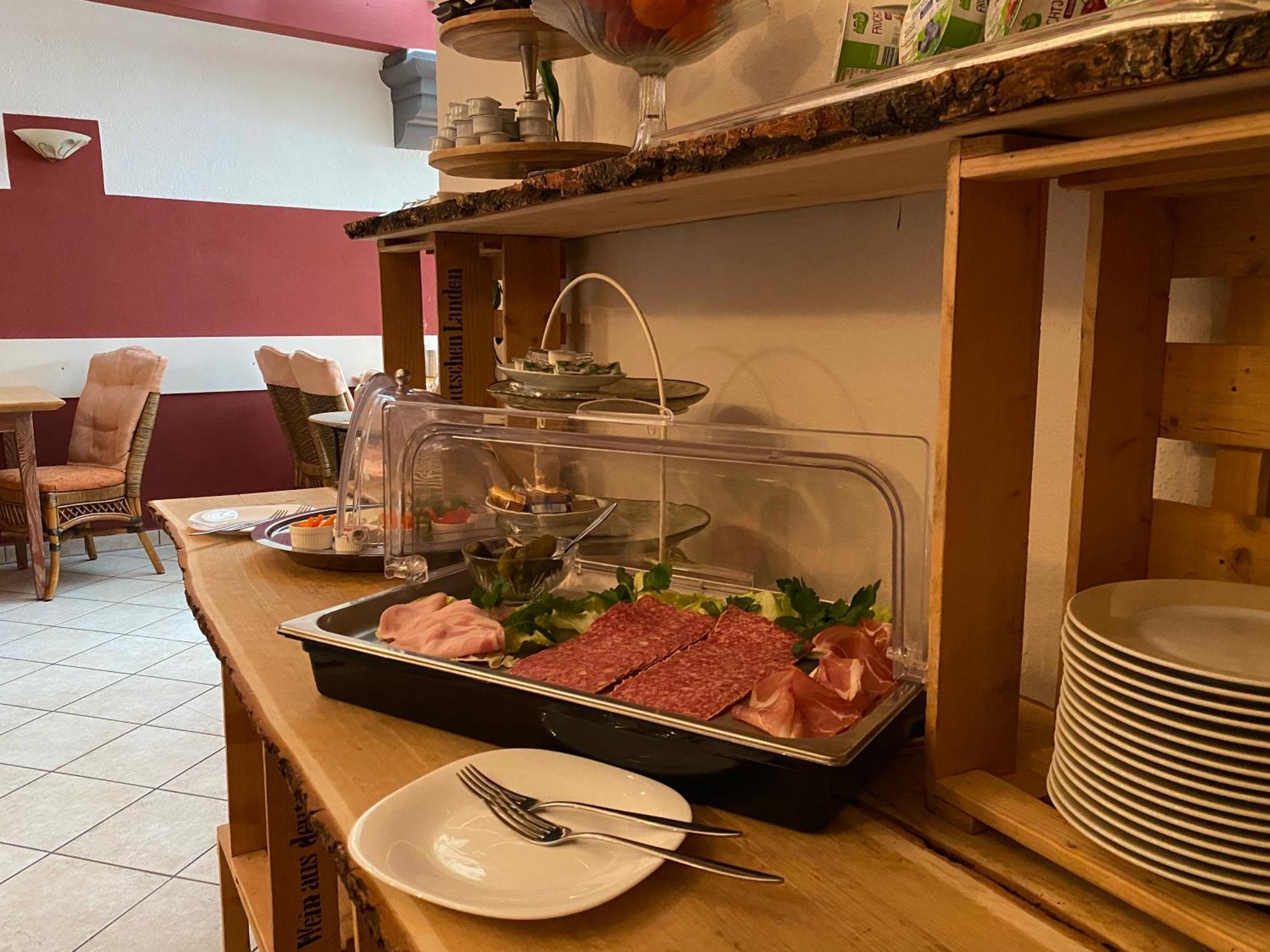 Hotel Weinstube Am Markt Gerolzhofen Eksteriør billede