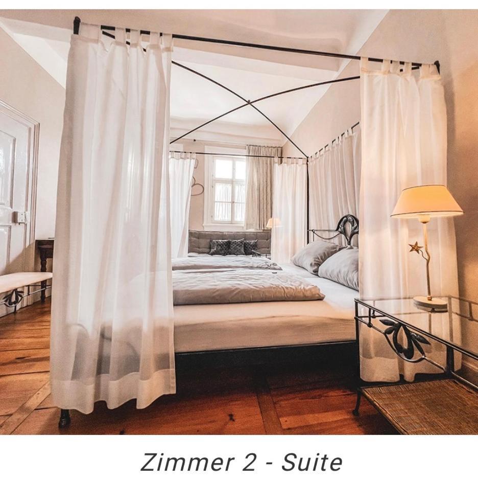 Hotel Weinstube Am Markt Gerolzhofen Eksteriør billede